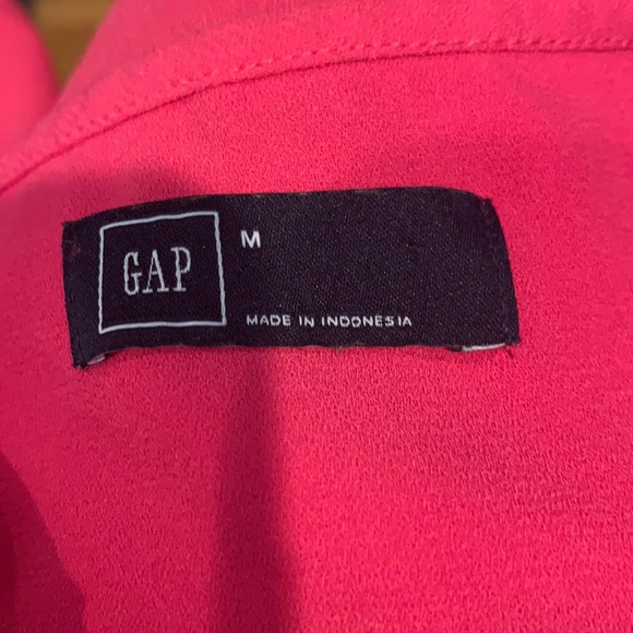 GAP Sleeveless Dressy V-Neck Tank with String Tie - Picture 3 of 3